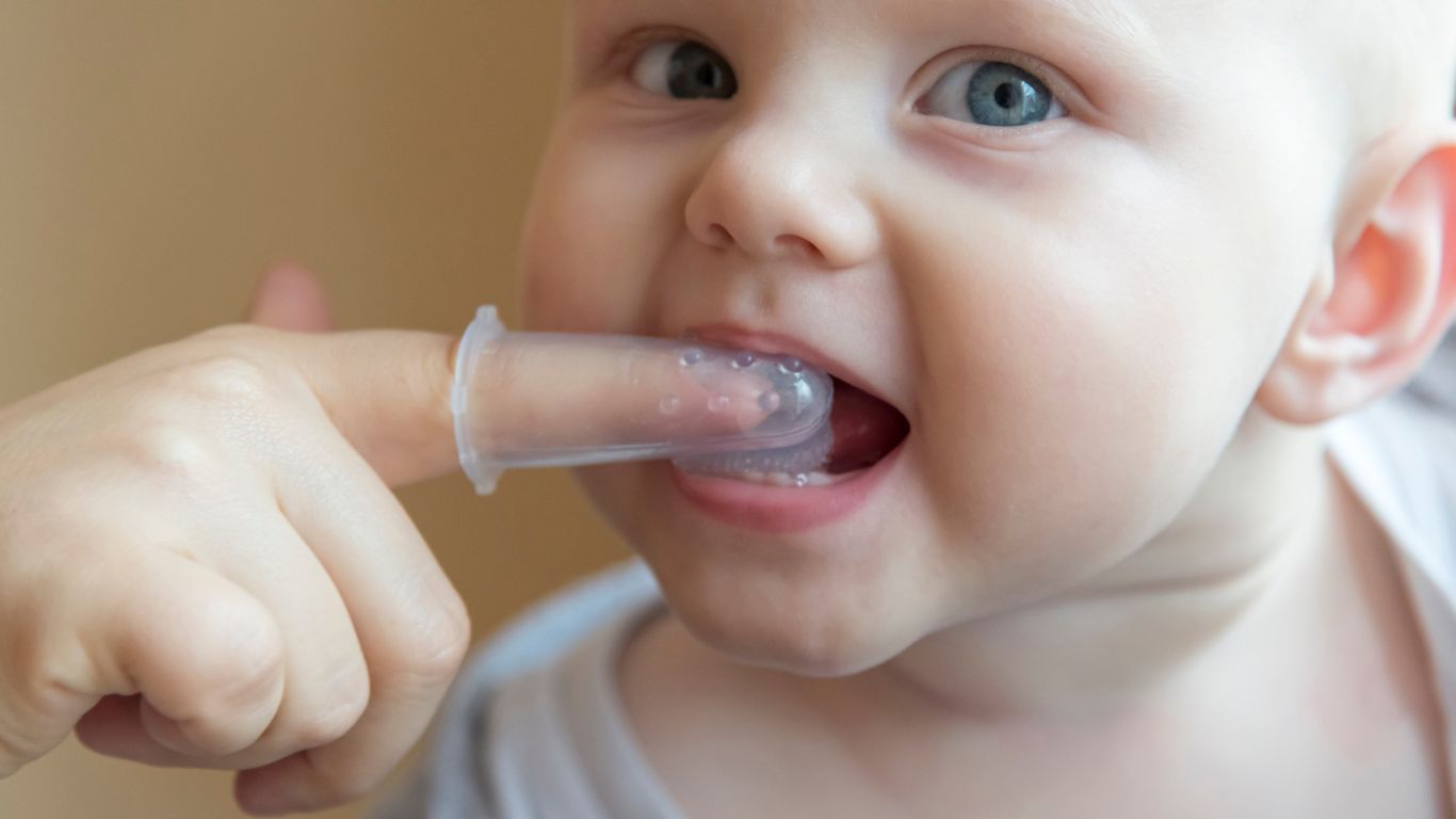 childs teething dentist guide