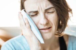 10 Warning Signs You Should See a Dentist