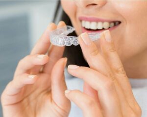 Invisalign vs Traditional Braces - Which Is Right for You